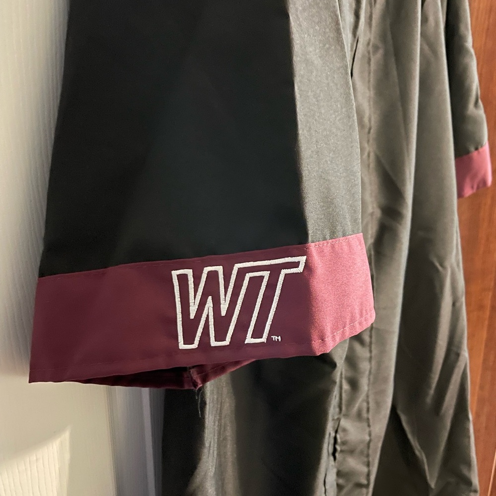 Black graduation gown for WTAMU.